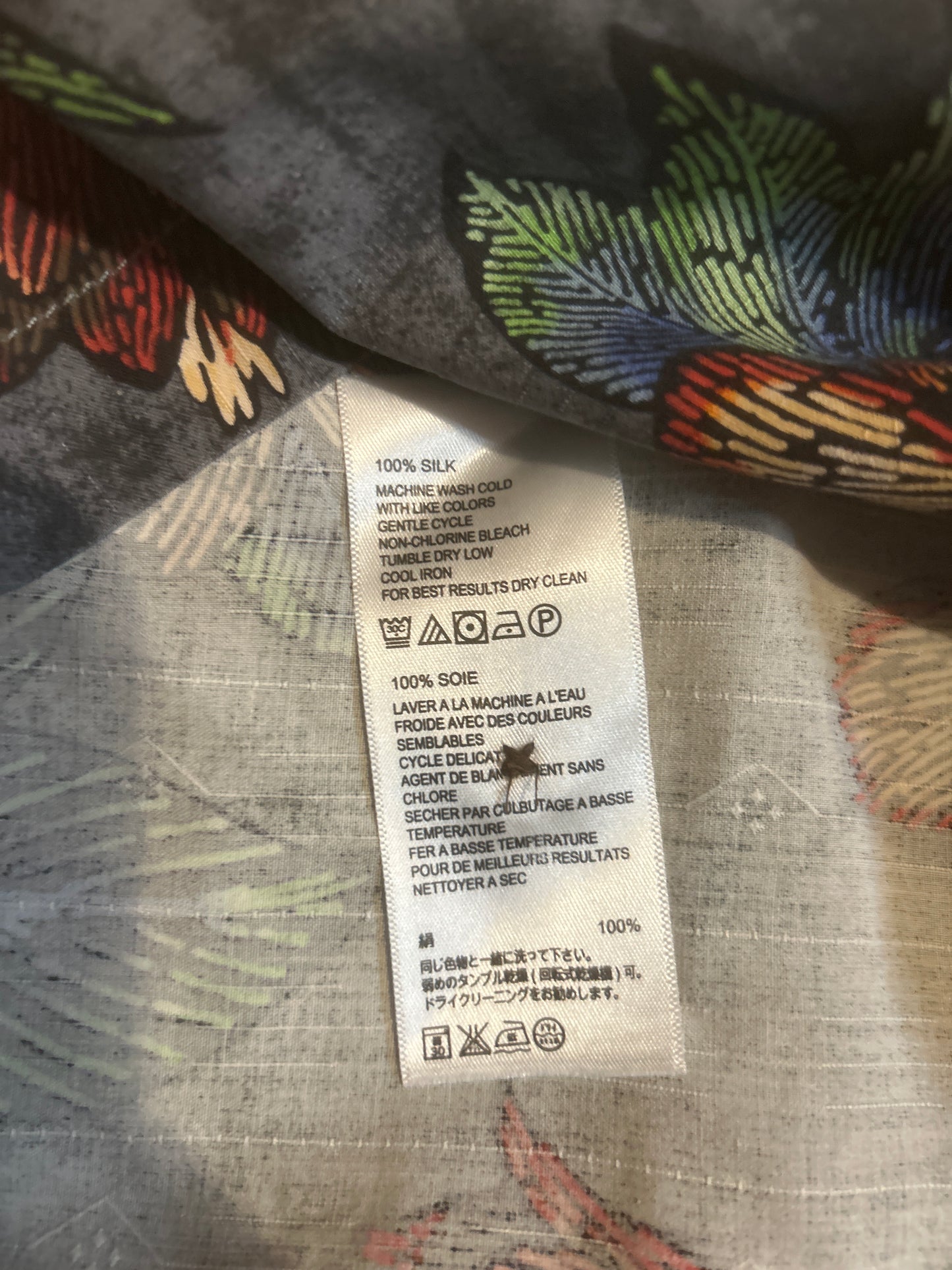 USC Trojans Tommy Bahama Silk Button-Up Floral Original Fit Men Polo Guayabera