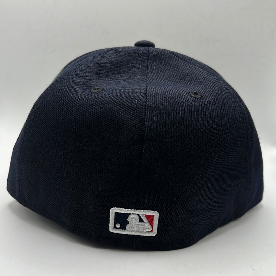 Boston Red Sox MLB New Era 59Fifty Classic Fitted Hat