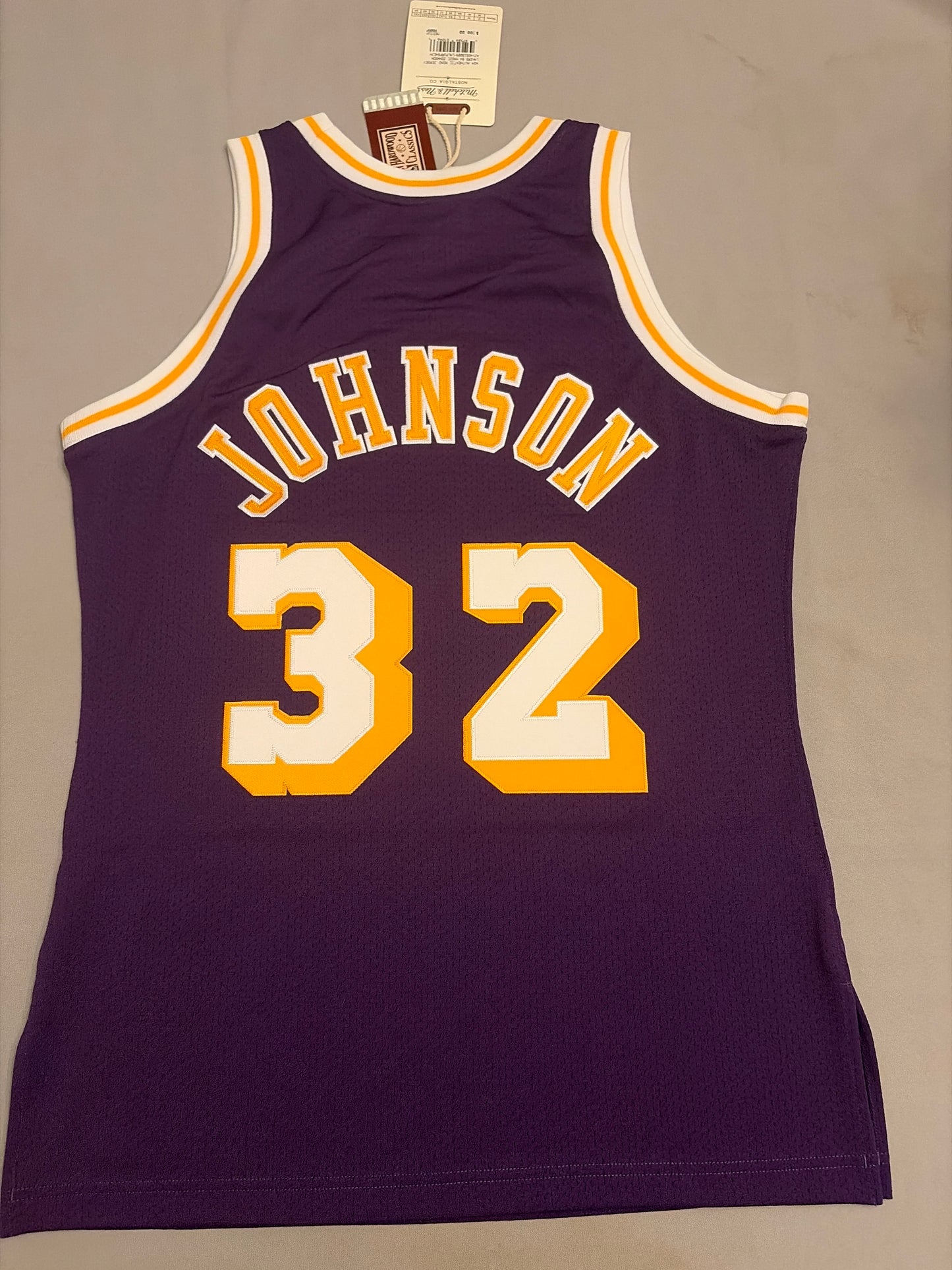 Los Angeles Lakers NBA Mitchell & Ness Hardwood Classics #32 1984-85 Magic Johnson Authentic Road Men Jersey