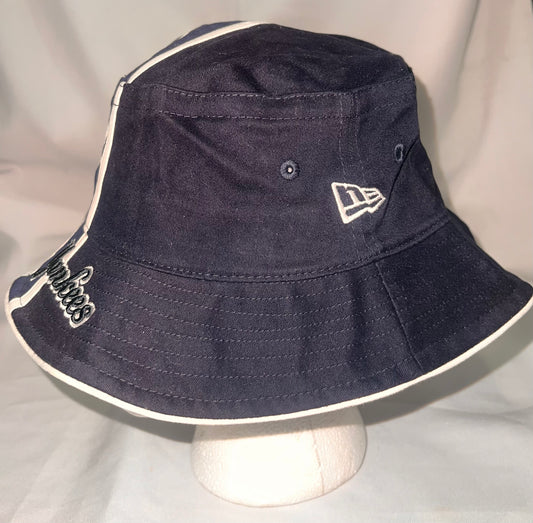 New York Yankees MLB New Era Genuine Merchandise Navy Bucket Hat