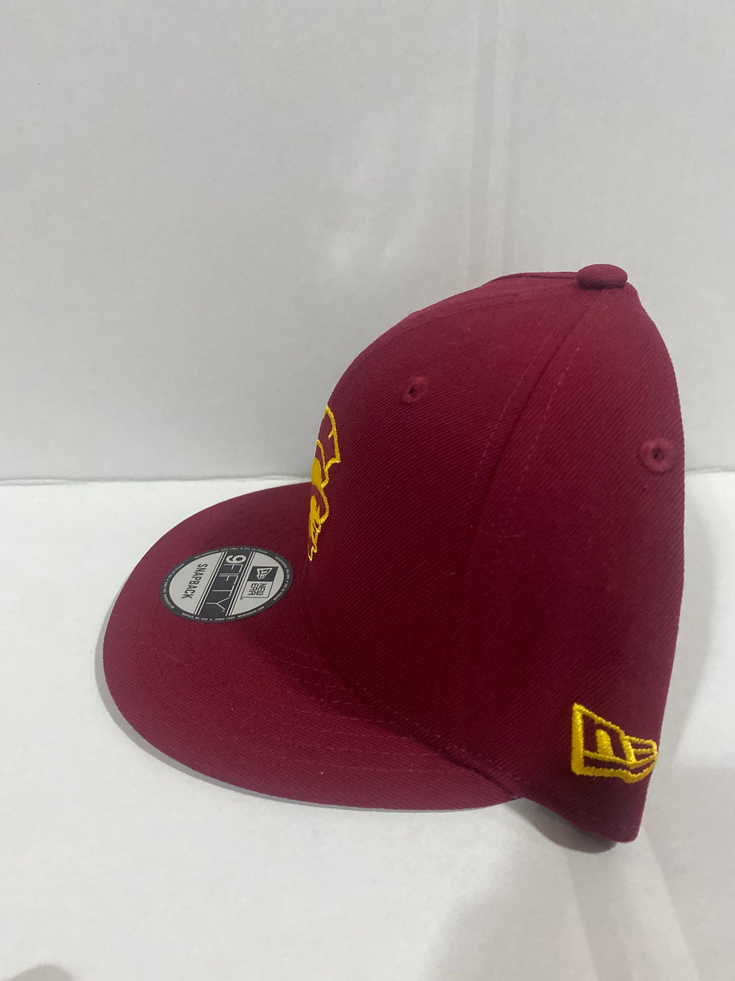 USC Trojans 9Fifty New Era Burgundy with Official Logo Snapback