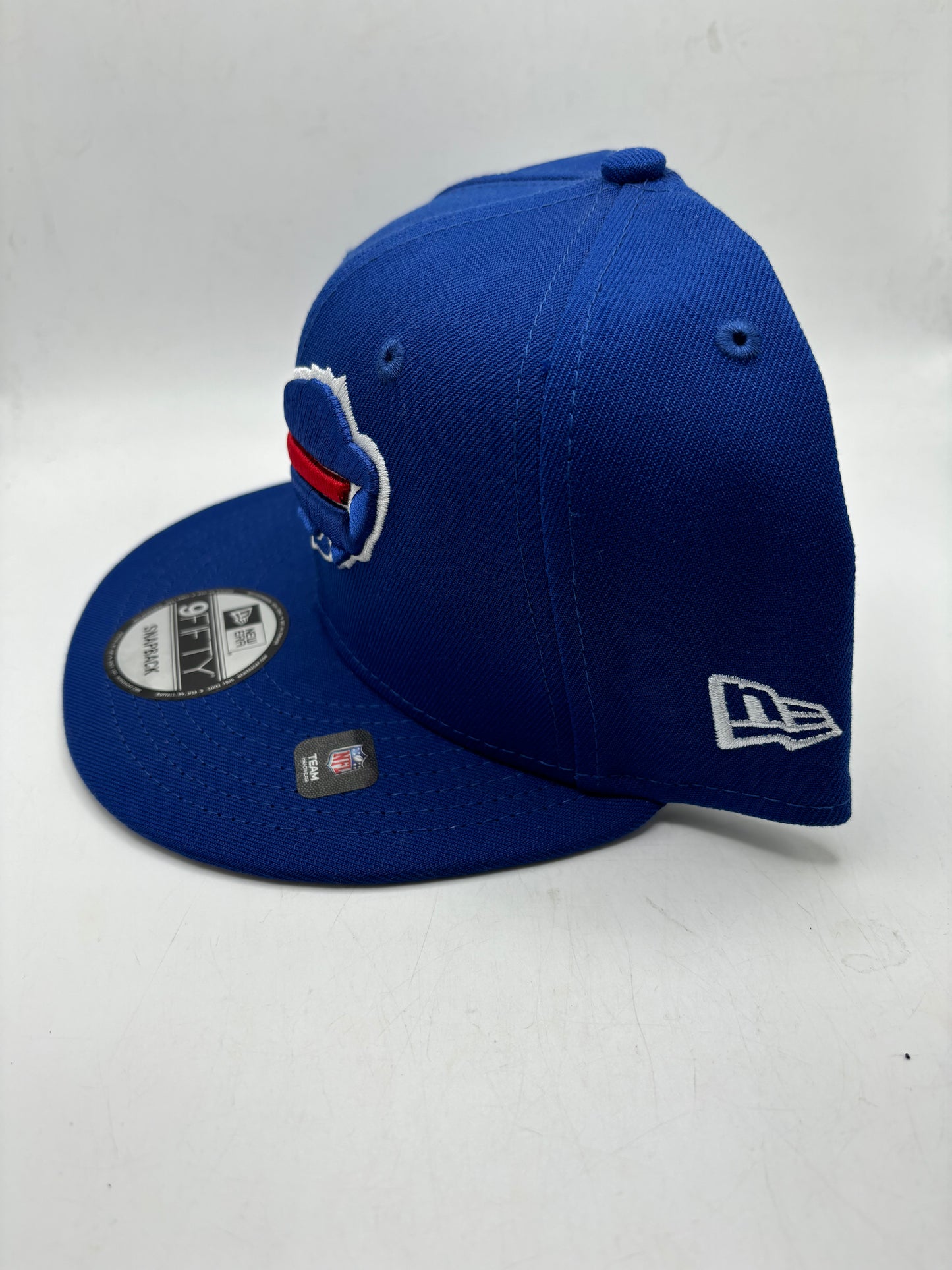 Buffalo Bills NFL New Era 9Fifty with embroidered lettering on the side SnapBack