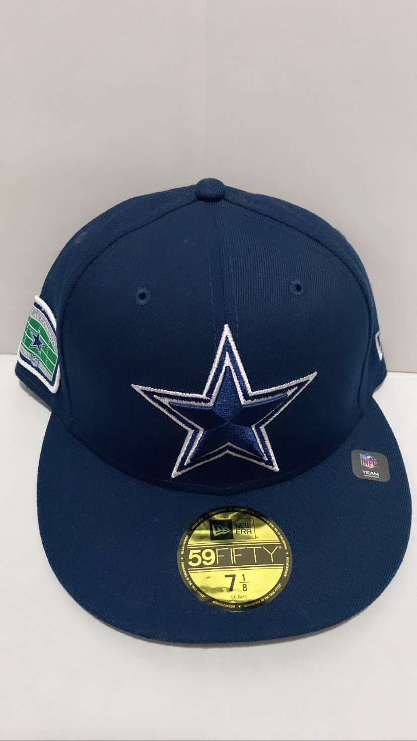 Dallas Cowboys NFL New Era 59Fifty Teams Field Patch Fitted Hat