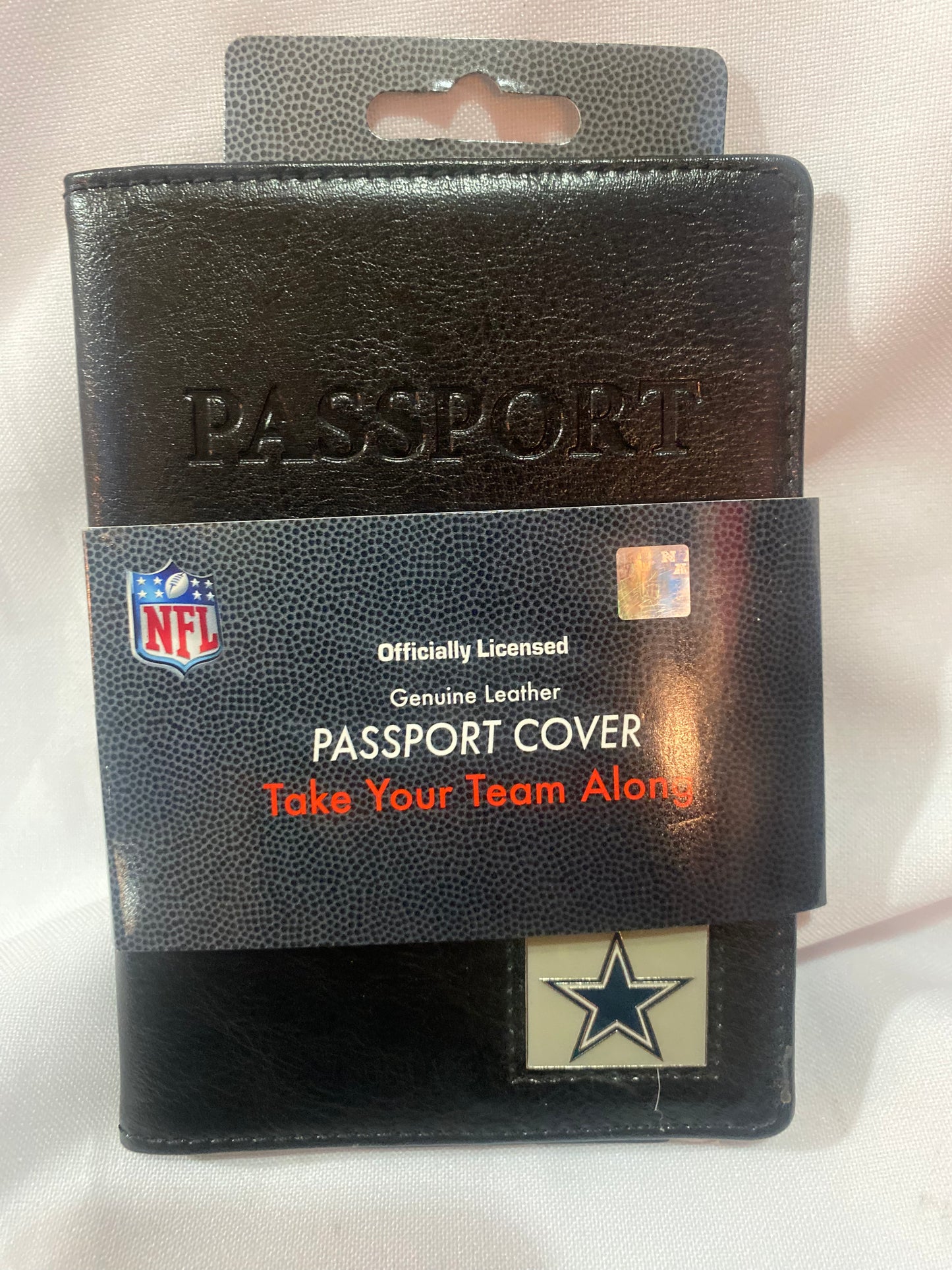 Dallas Cowboys NFL Passport Cover ‘Take Your Team Along’ Officially Licensed and Genuine Leather