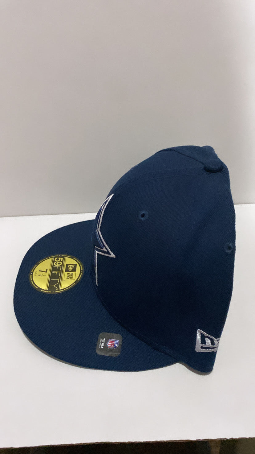 Dallas Cowboys NFL New Era 59Fifty Teams Field Patch Fitted Hat