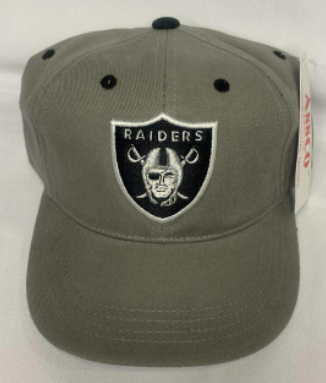 Las Vegas Raiders NFL Team Apparel - Youth Size Run