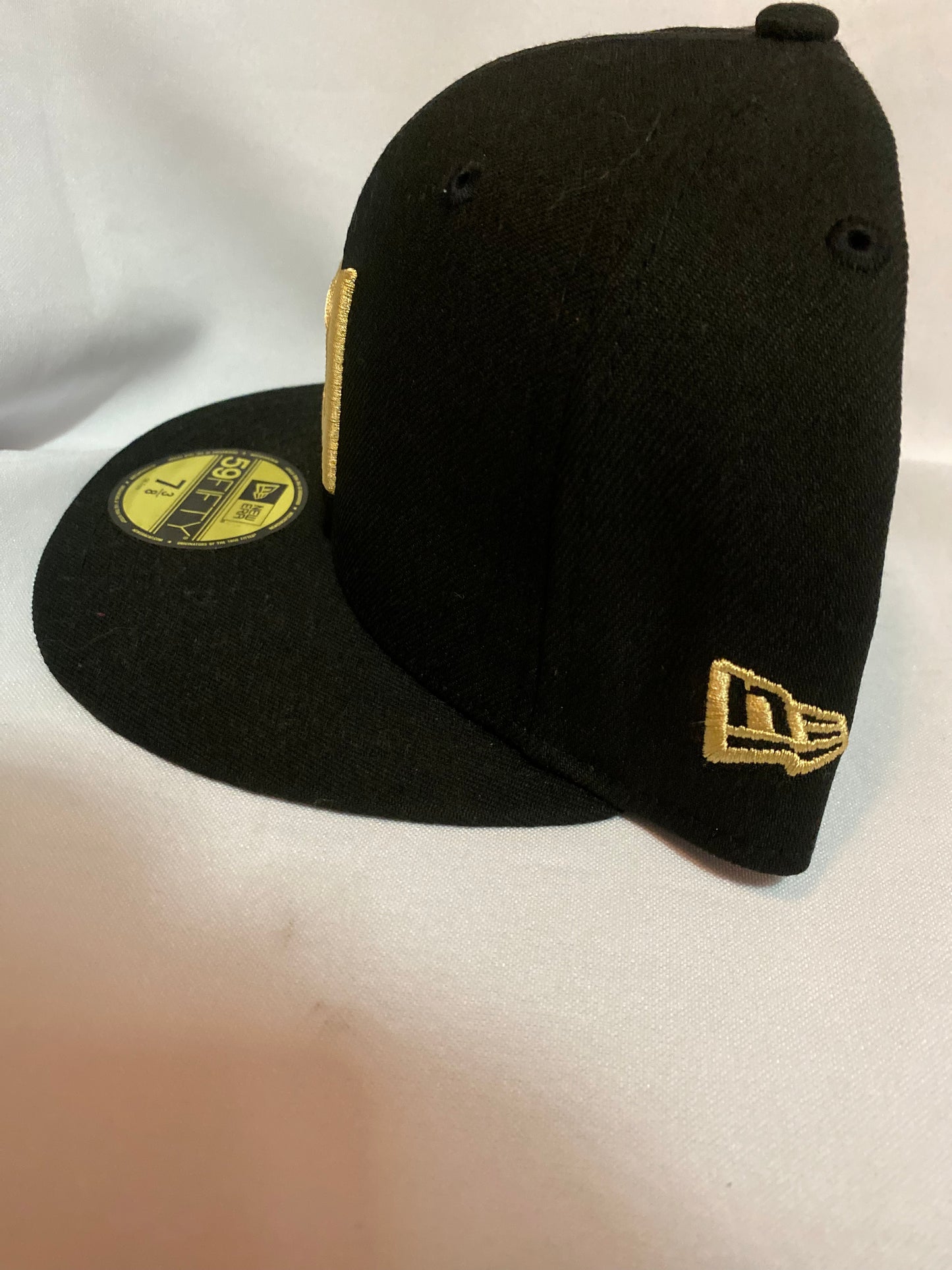 LAFC 59Fifty New Era Fitted Hat with Gold MLS Embroidered at Back Panel