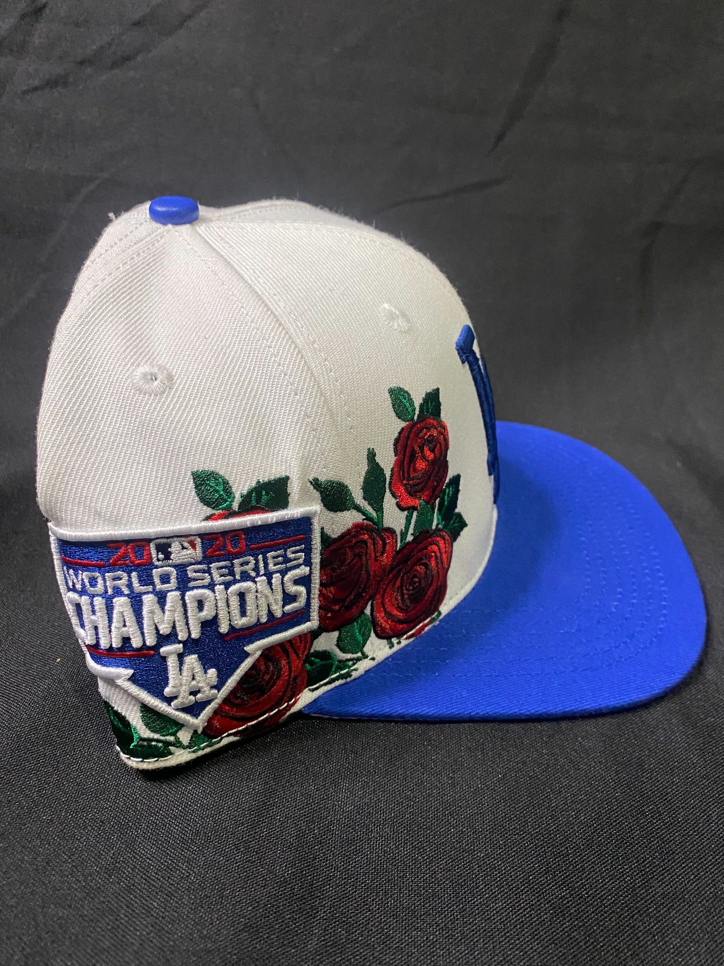 Los Angeles Dodgers Pro Standard World Series Champions Snapback - Royal Blue/Pink Visor