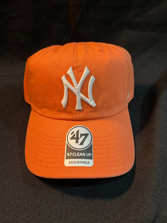 New York Yankees ‘47CleanUp Adjustable Hat Vibrant Orange