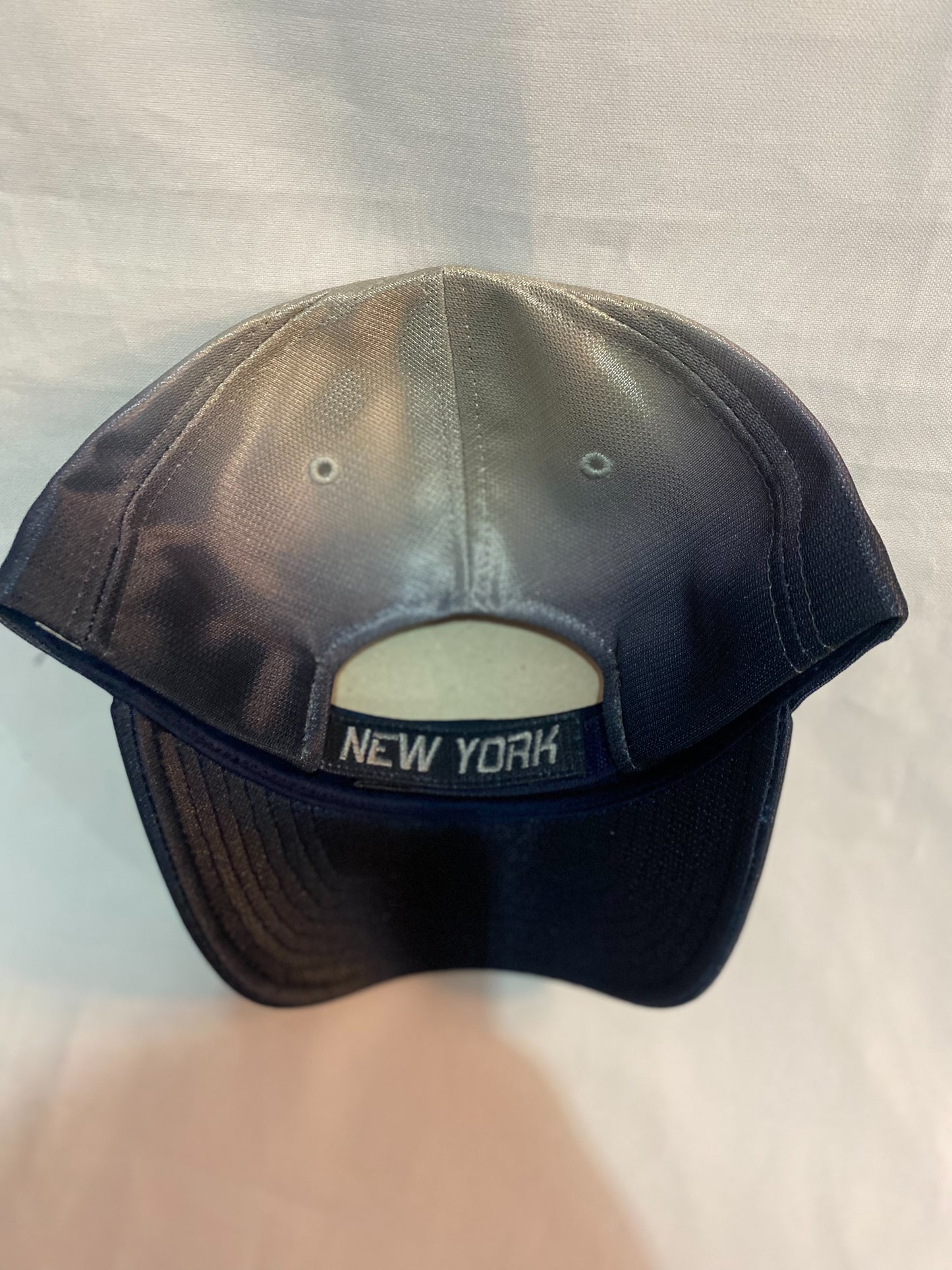 New York Yankees Ombré Puma Adjustable Hat