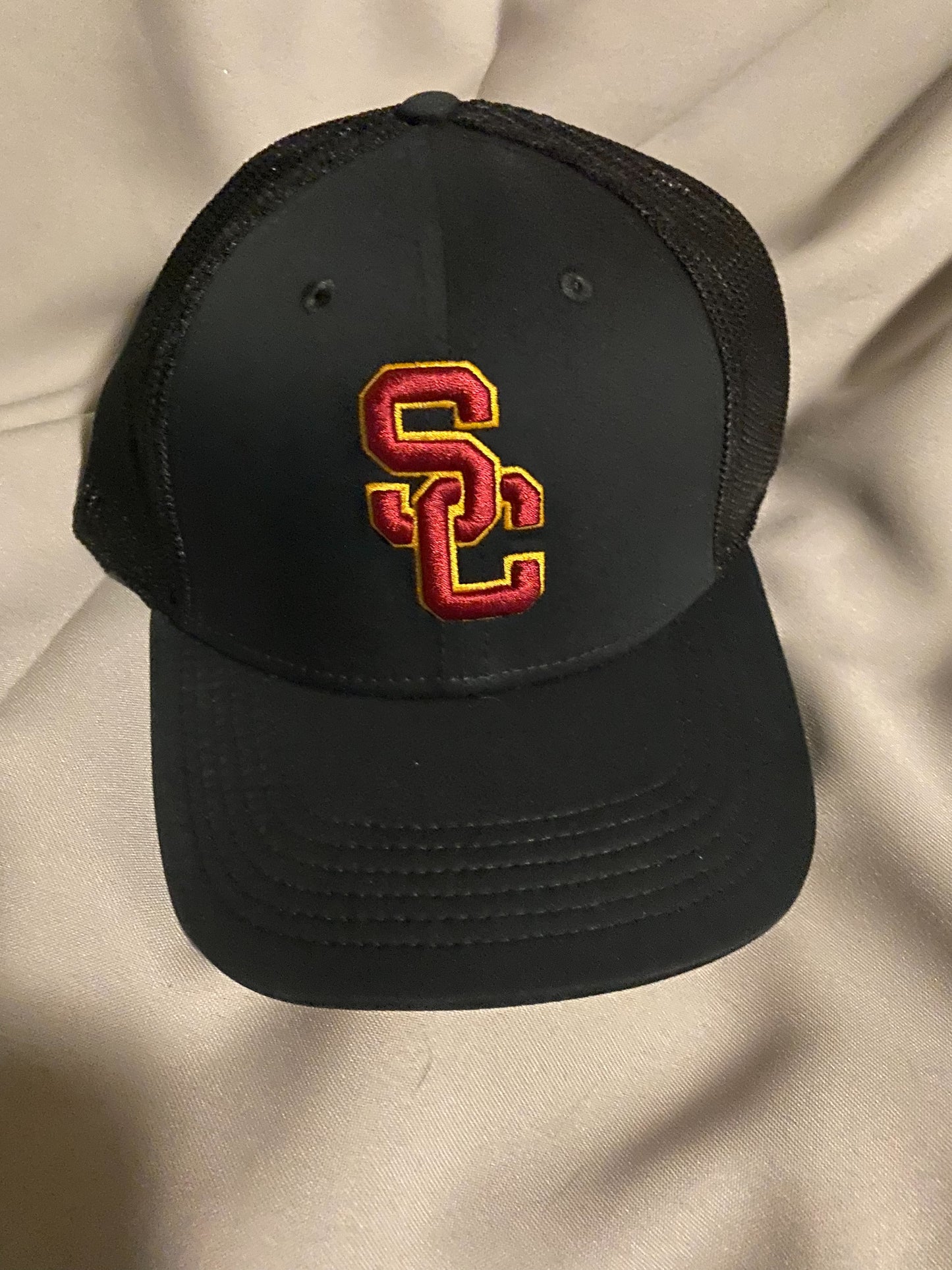 USC Trojans Nike One Size Flex Fitted Trucker Hat mi