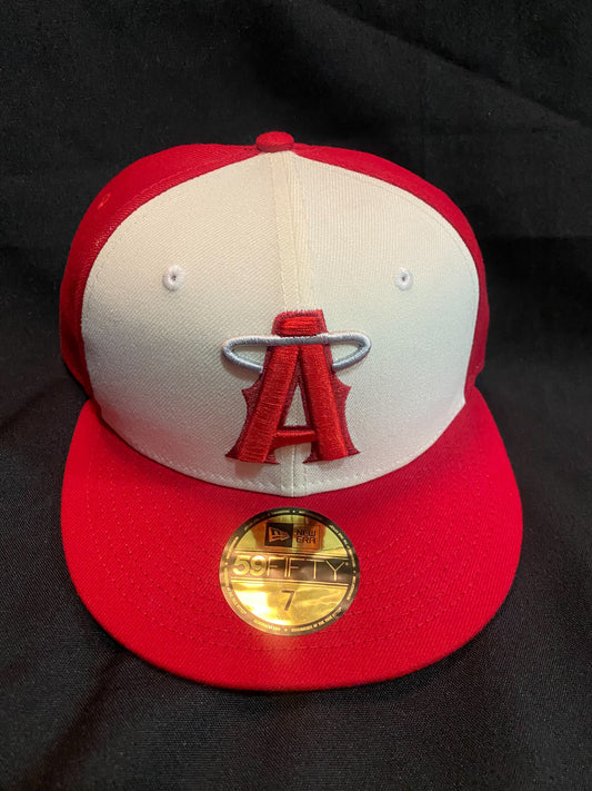 Anaheim Angels MLB 59Fifty New Era 2022 MOB City Connect Rouge Fitted Hat