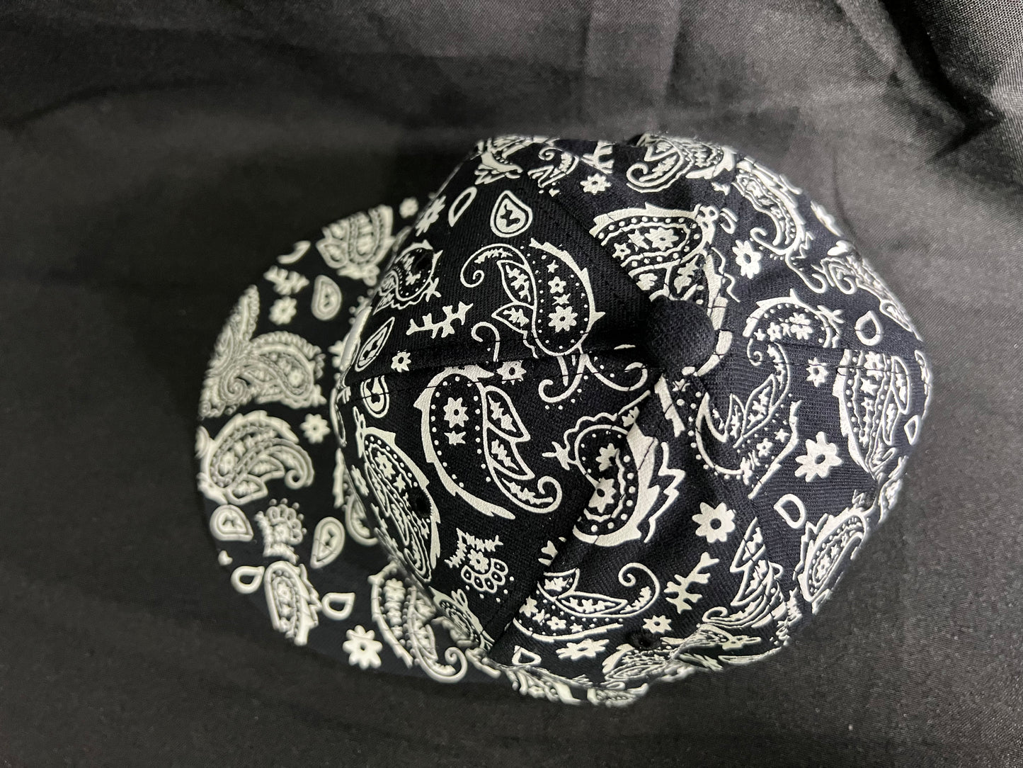 Los Angeles Dodgers MLB
 Bandana Printed Stretch Fitted Hat Youth Size Run