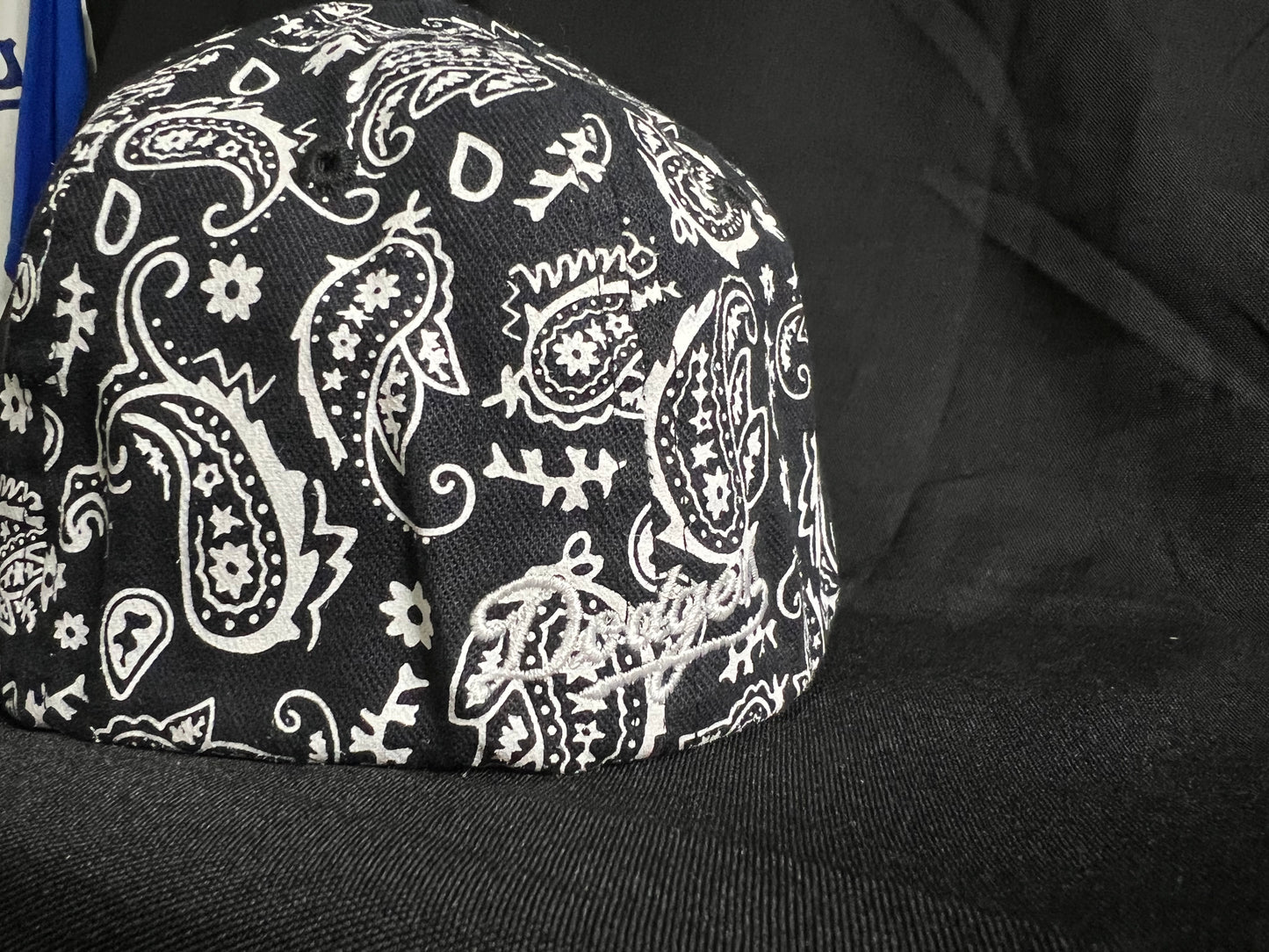 Los Angeles Dodgers MLB
 Bandana Printed Stretch Fitted Hat Youth Size Run