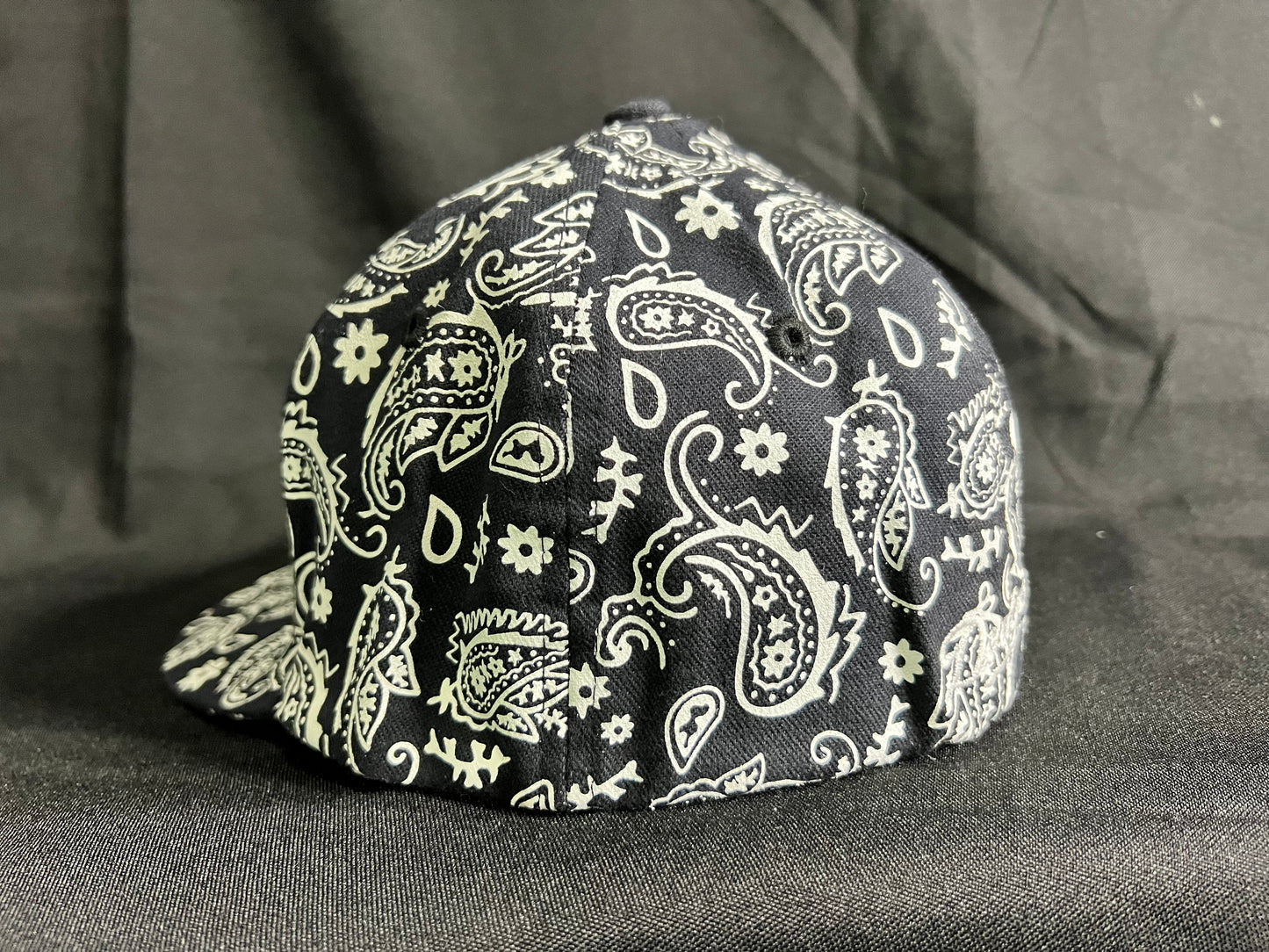 Los Angeles Dodgers MLB
 Bandana Printed Stretch Fitted Hat Youth Size Run