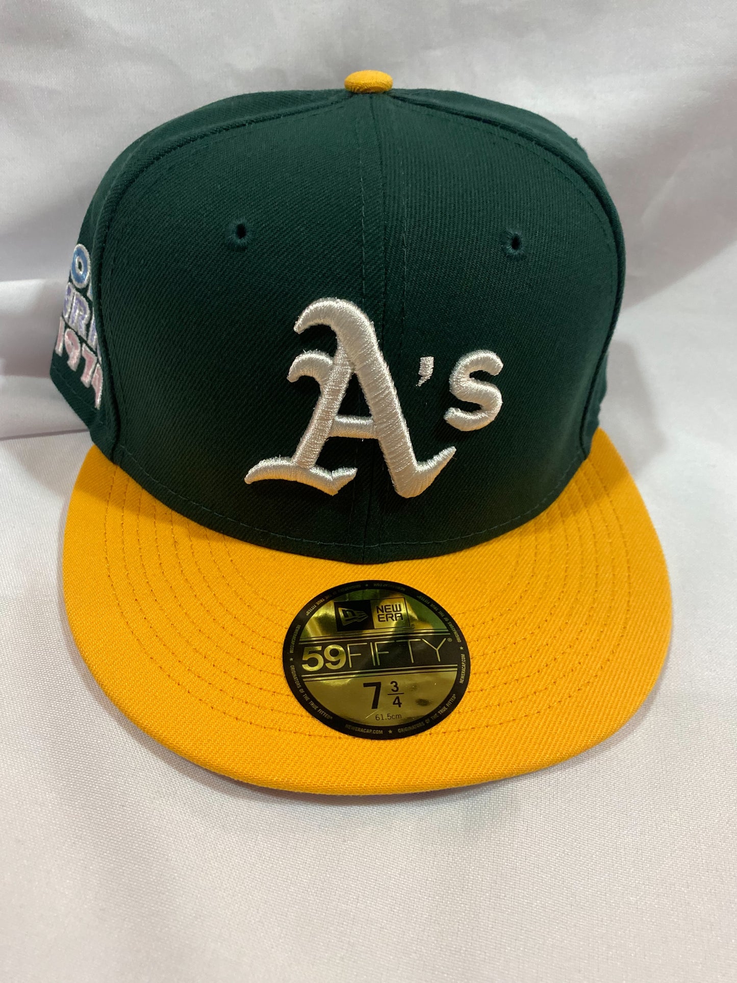 Oakland Athletics MLB 59Fifty New Era “World Series 1974” Patch Fitted Hat