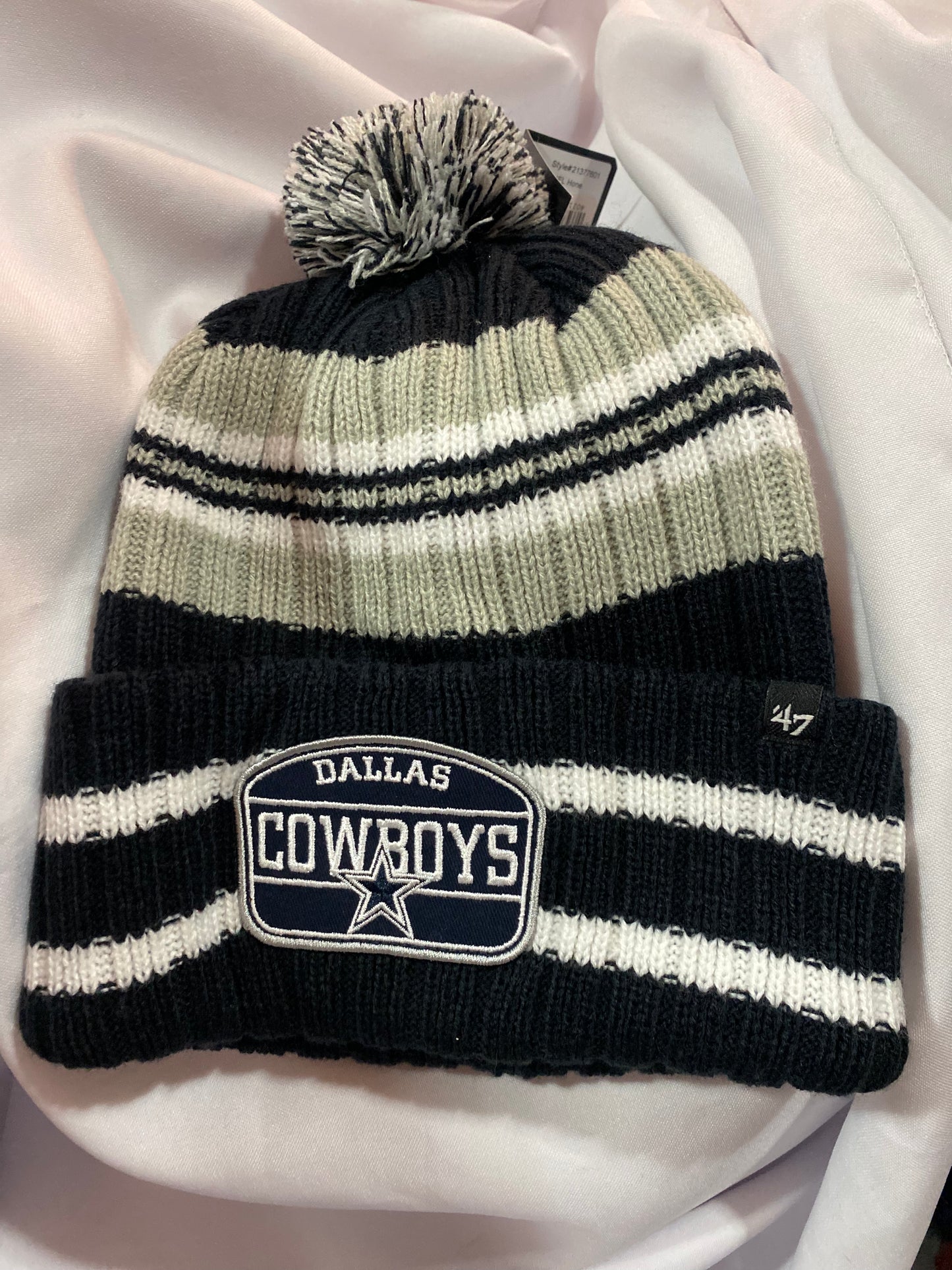 Dallas Cowboys NFL 47’ Knit Pom Beanie