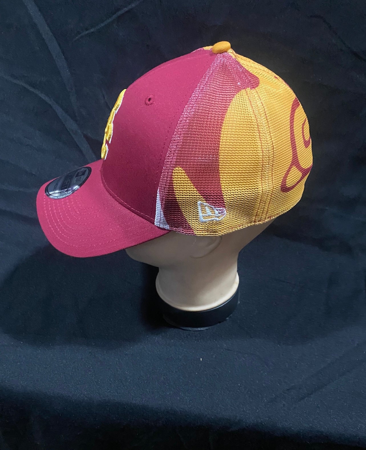 USC Embroidery Mesh Flex-Fitted Hat