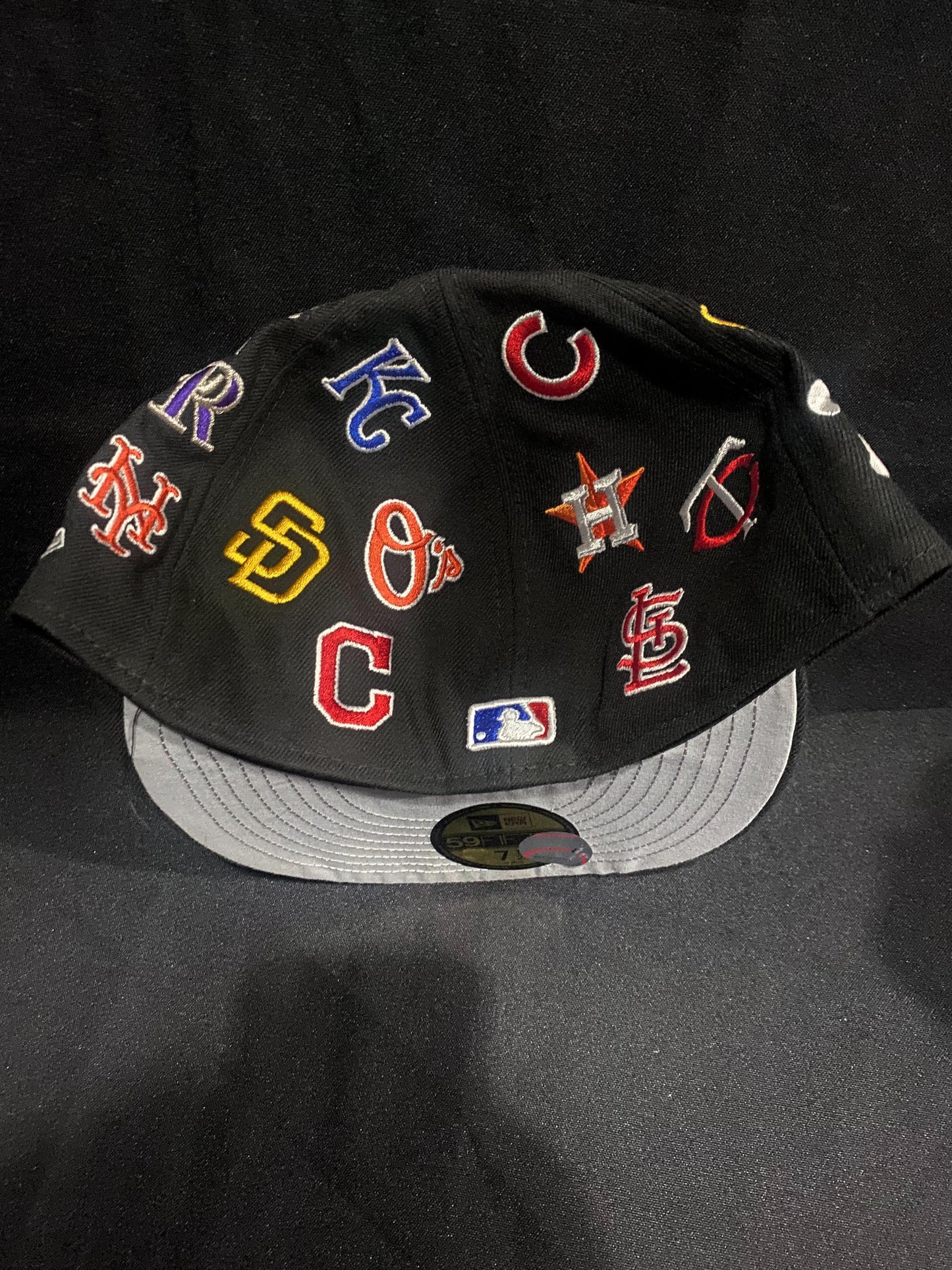 MLB New Era Teams Patch Logos All-Over Black 59Fifty Fitted Hat