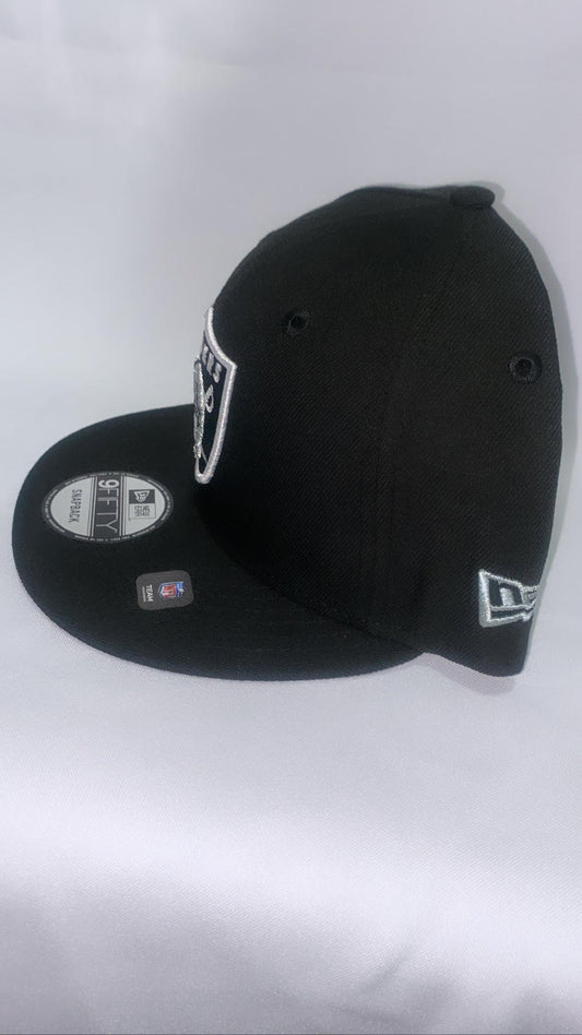 Las Vegas Raiders NFL 9Fifty Snapback with Grey Visor